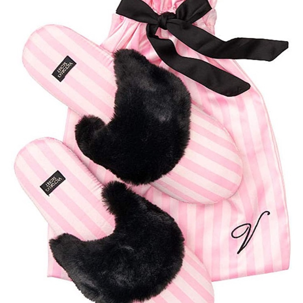 NWT VICTORIA’S SECRET Signature Satin Slippers S/P